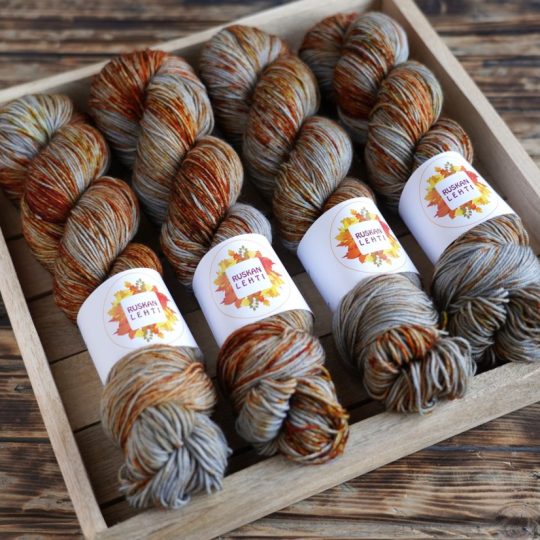 Merino Sock: Ruosteinen Naula