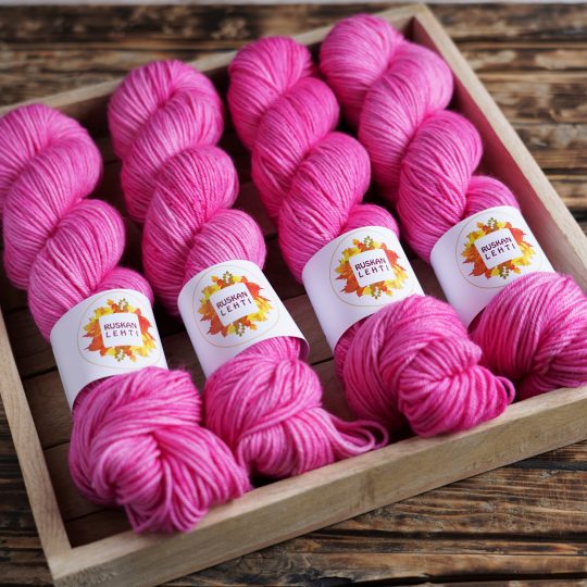 Merino Sock DK: Mansikkapirtelö