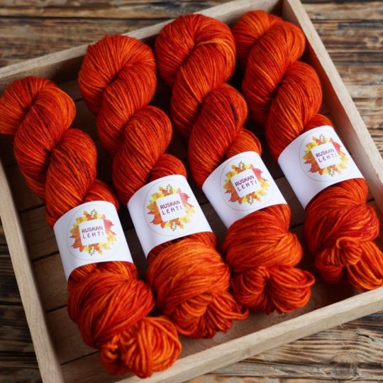 Merino Sock DK: Pihlajanmarjat