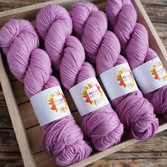 ALE: Merino Sock DK: Puuteripinkki